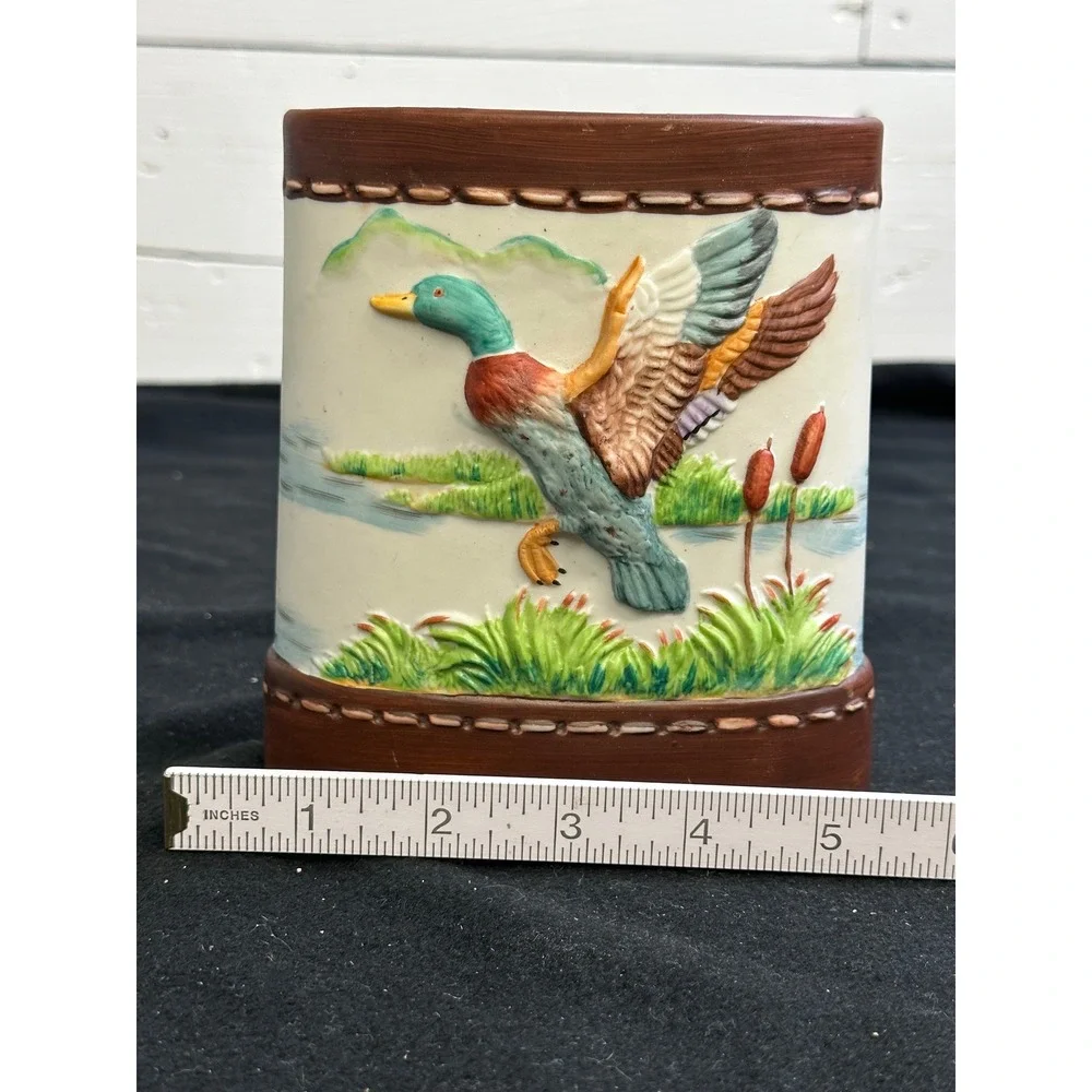 Vintage Mallard Duck Ceramic Planter Pencil Cup 3D Embossed Wildlife Decor